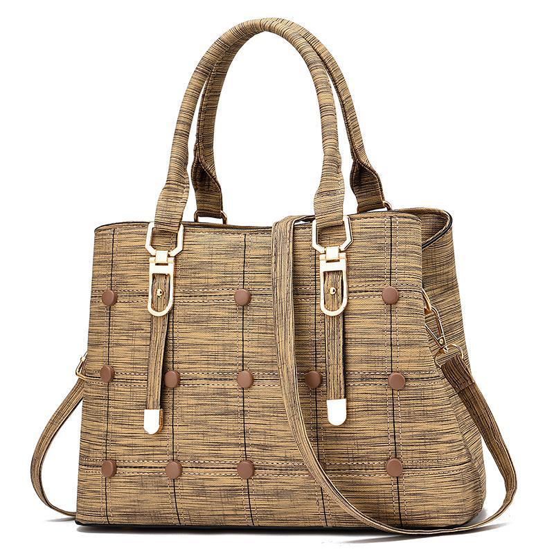 Fashion trend large capacity handbag