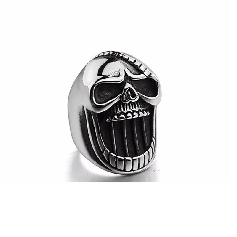 Fashion trend skull ring