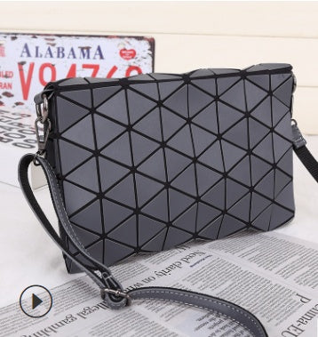 Trending rhombic bag shoulder diagonal package