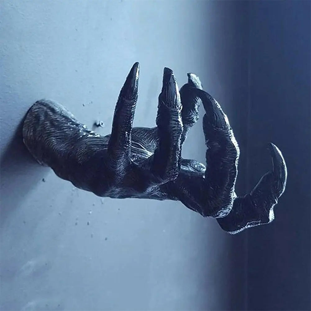 Witch's Demon Hand Wall Hanging Statues Resin Retro Art Hanging Design Creative Halloween Home Decor Art Sculpture For Room