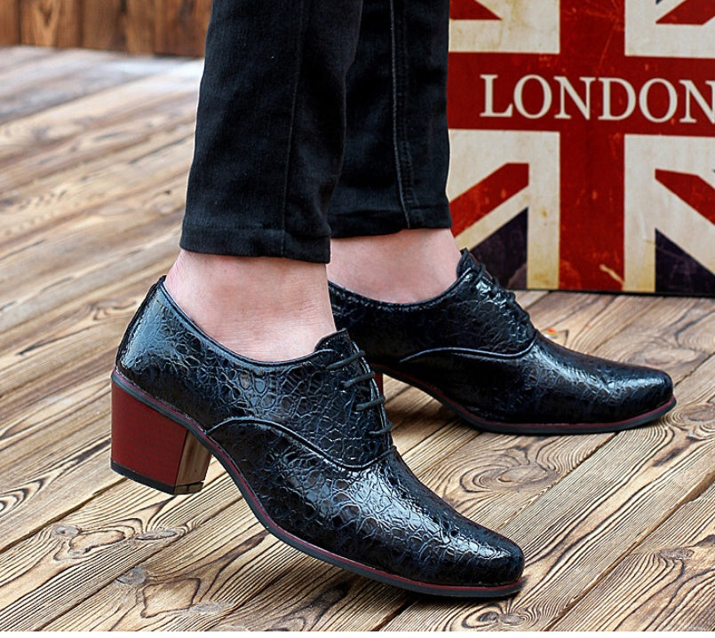 British Fashion Shoe Men Have Raised Pointy Tips